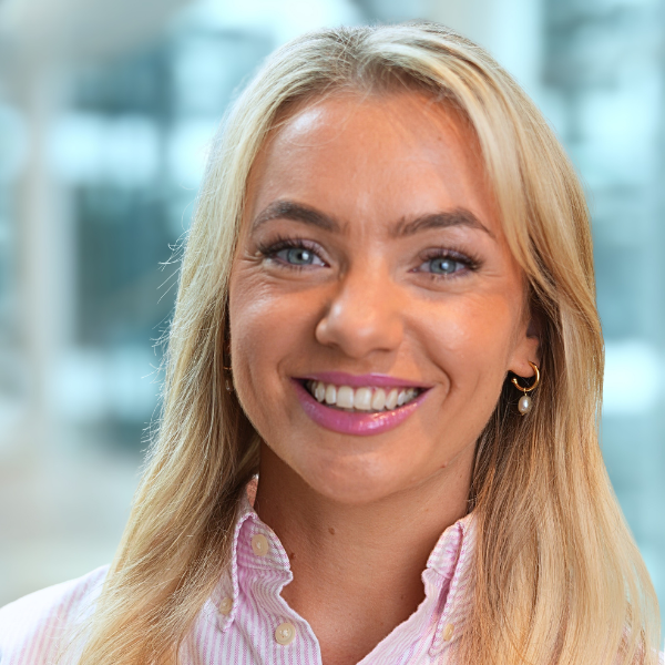 Hannah Allen Headshot